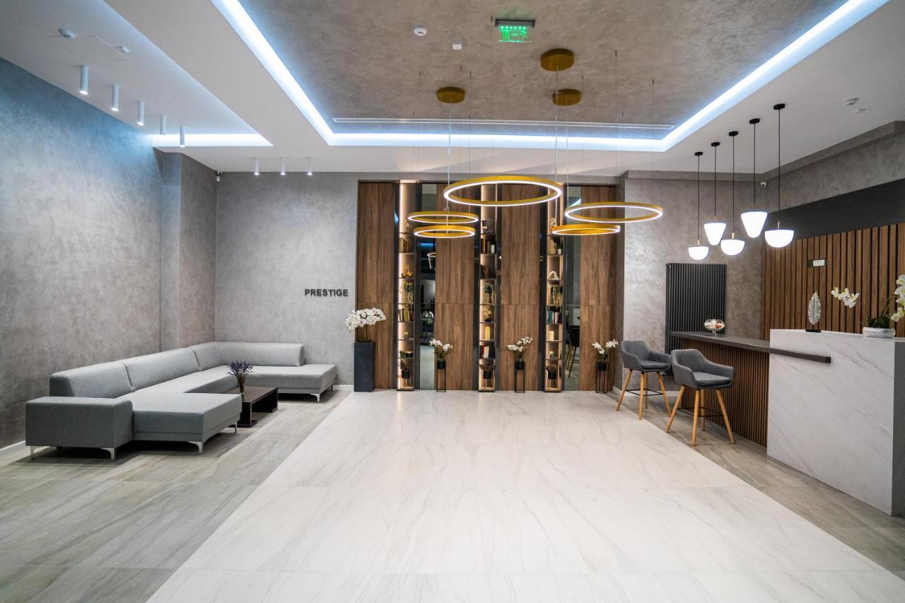 Hotel Prestige Мамая Екстериор снимка